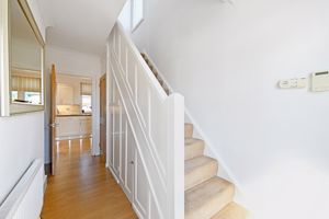 Entrance Hallway- click for photo gallery